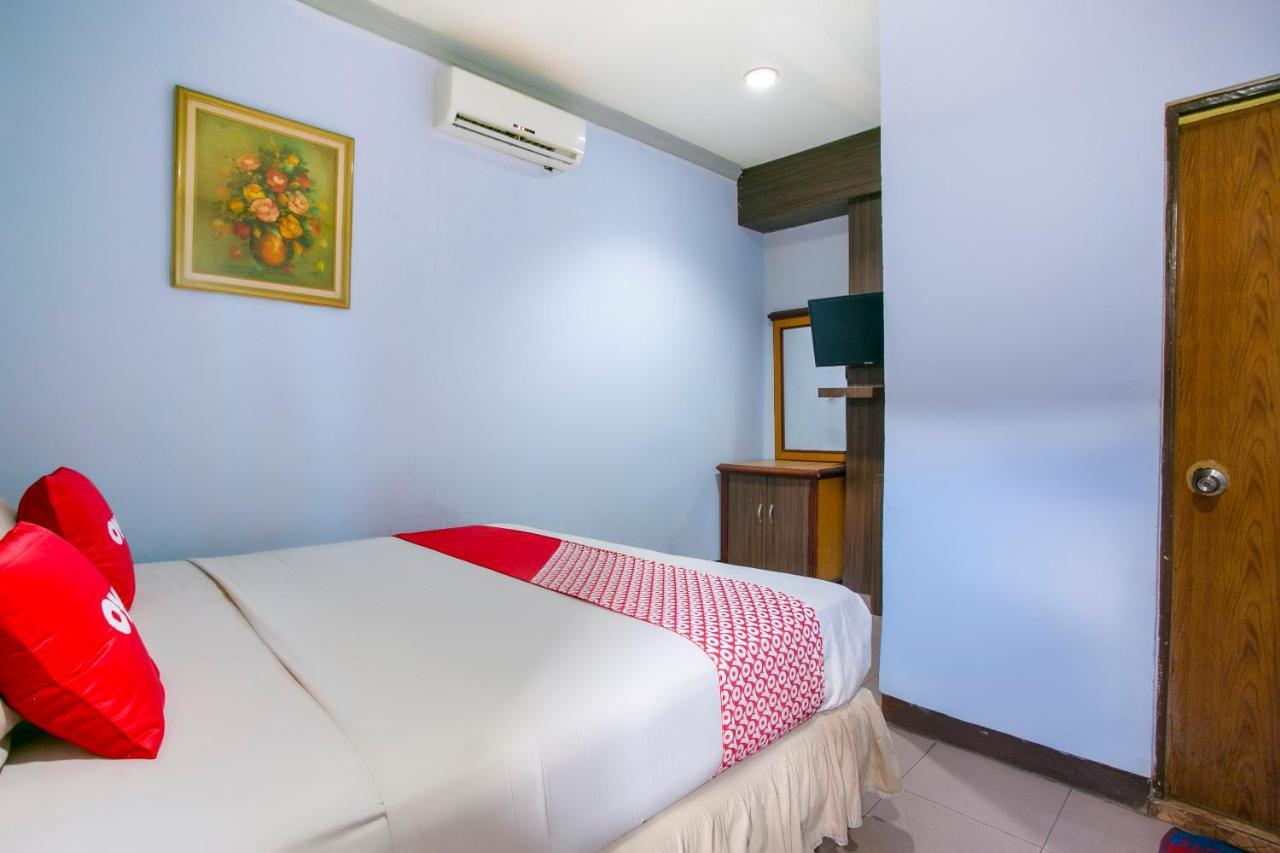 Oyo 3031 Hotel Regenerasi Банджармасін Екстер'єр фото
